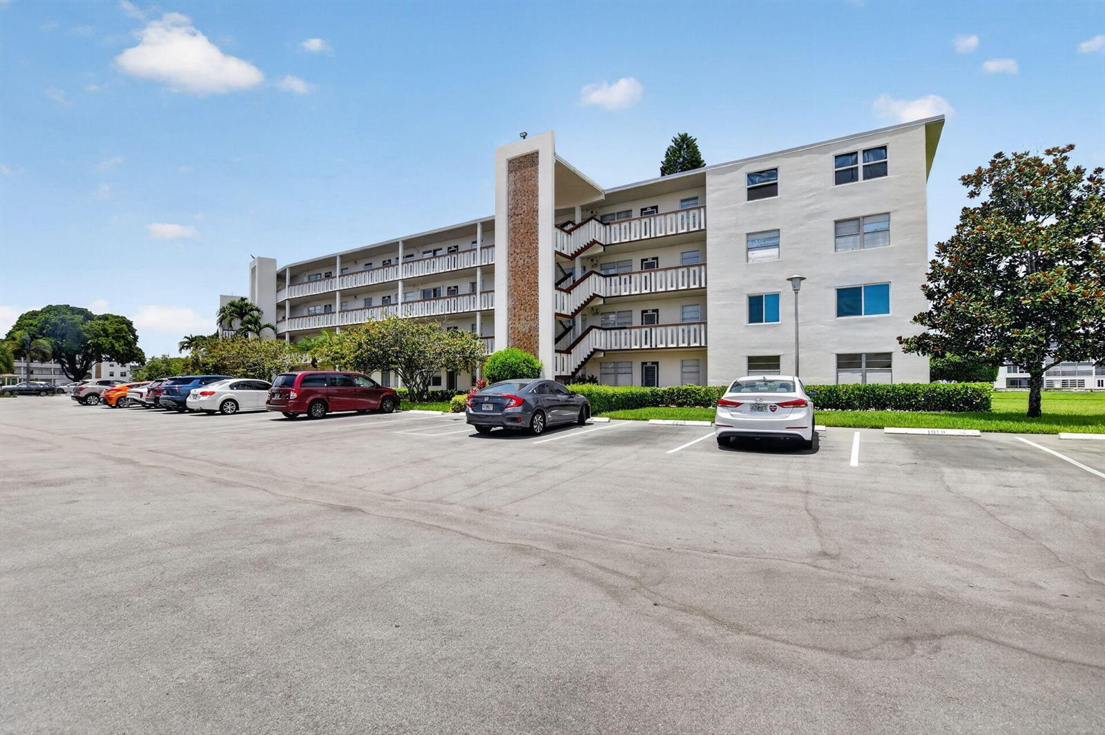 4022 Hythe B, Boca Raton FL 33434 photo 4