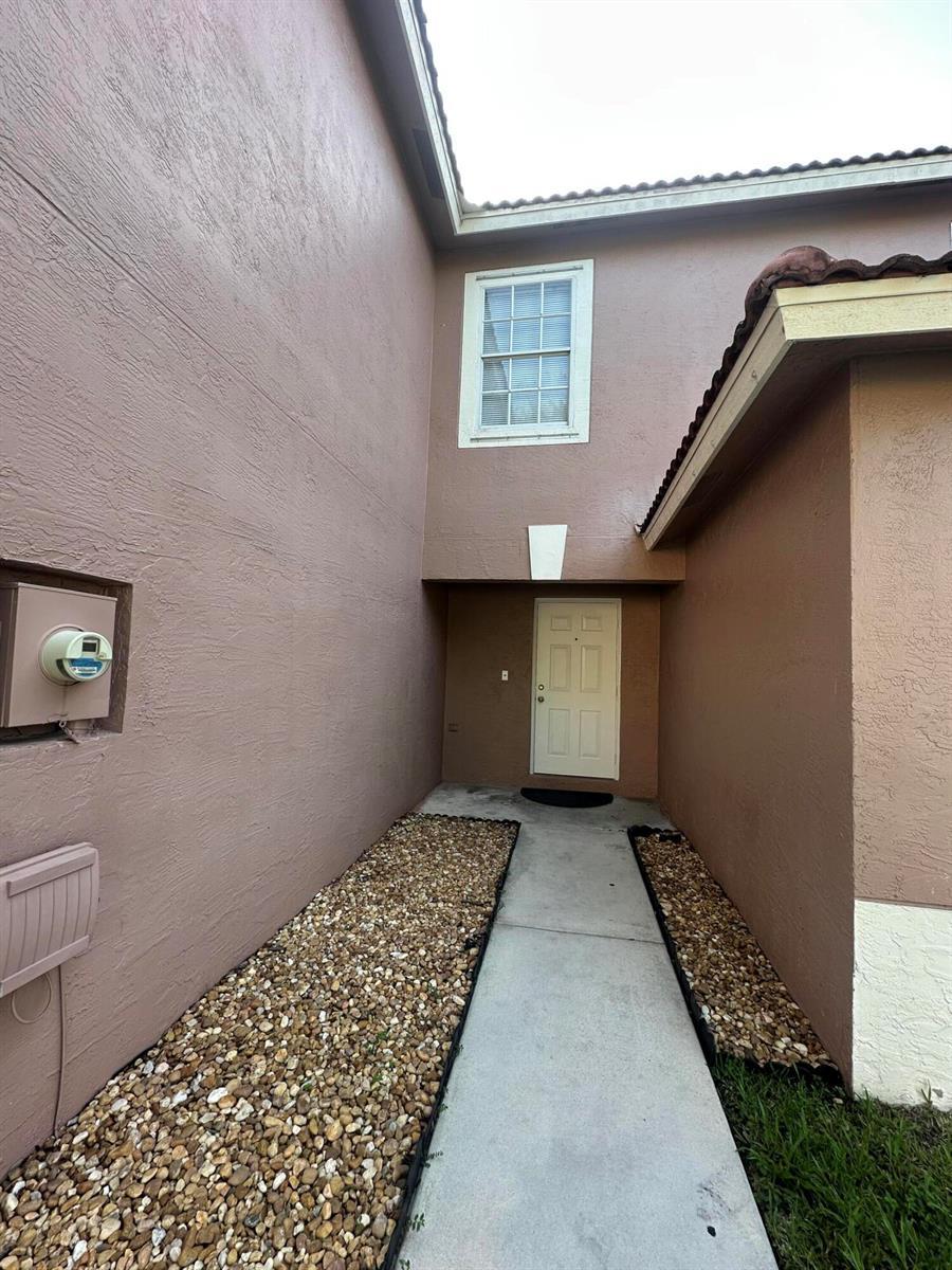6856 MILL BROOK Place, Lake Worth FL 33463 photo 2