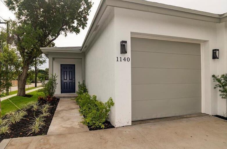 1140 NW 1ST Avenue, Fort Lauderdale FL 33311 photo 2