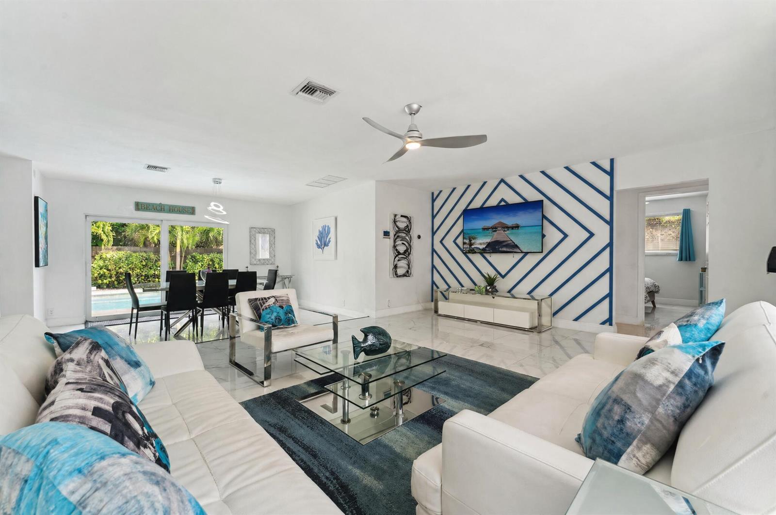 1243 GARFIELD Street, Hollywood FL 33019 photo 3