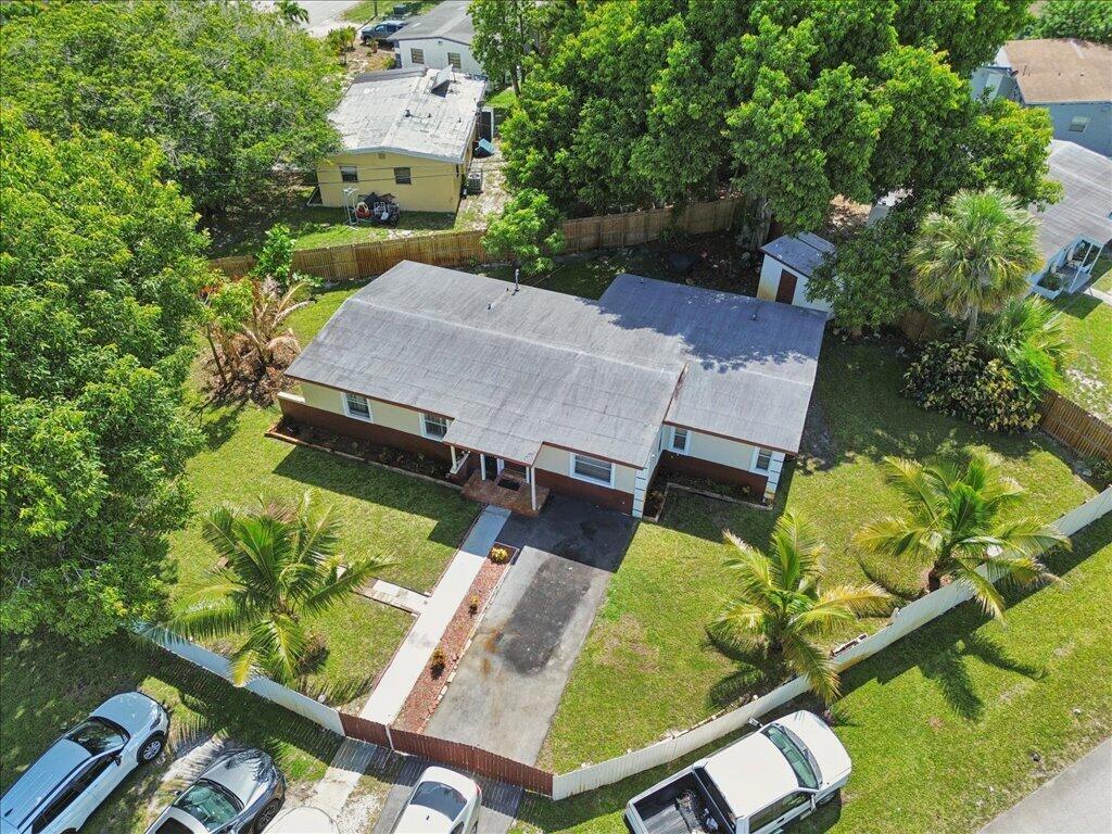 1313 NW 13TH Court, Fort Lauderdale FL 33311 photo 5
