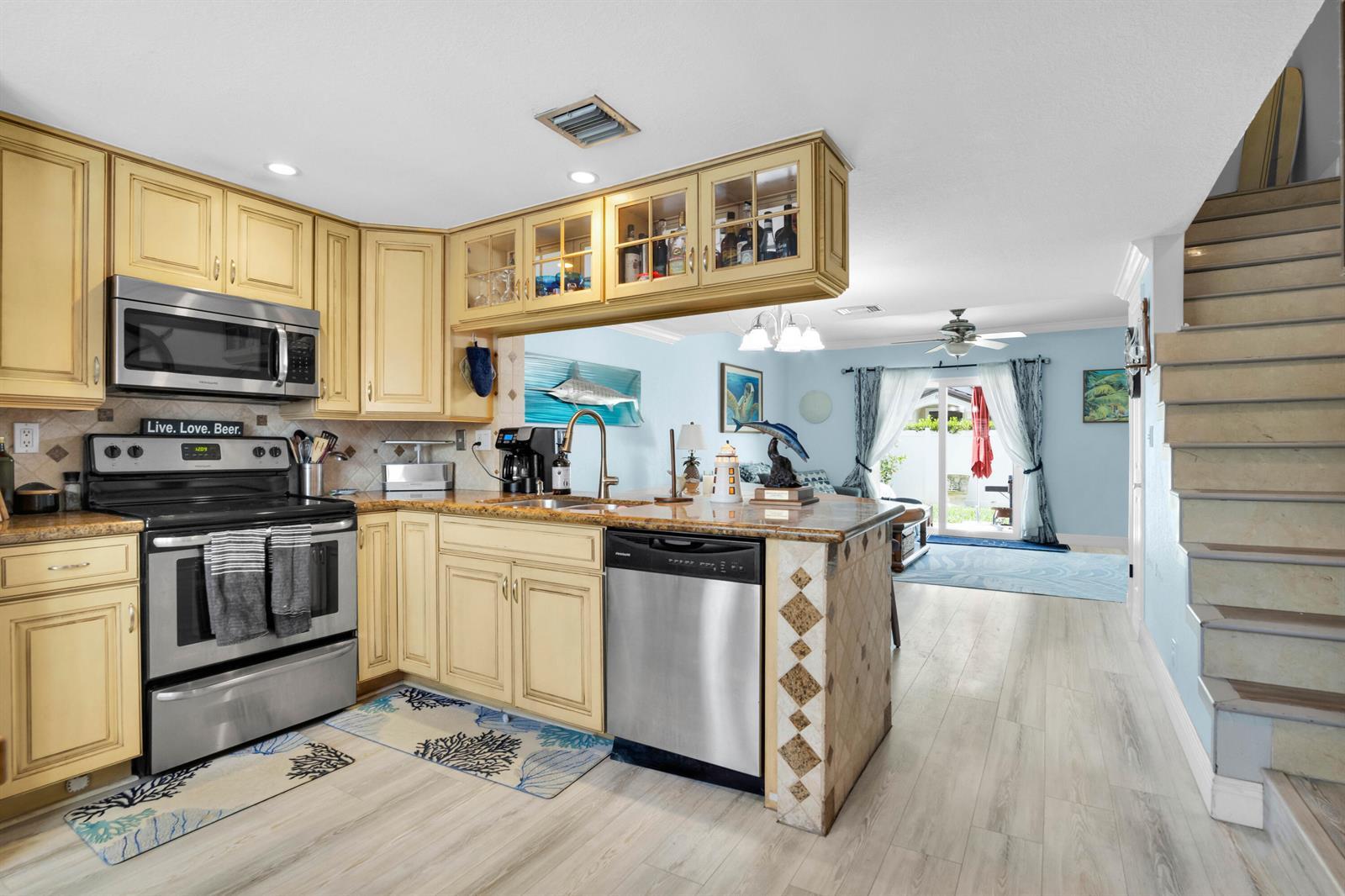 2841 NE 15TH Street, Pompano Beach FL 33062 photo 4