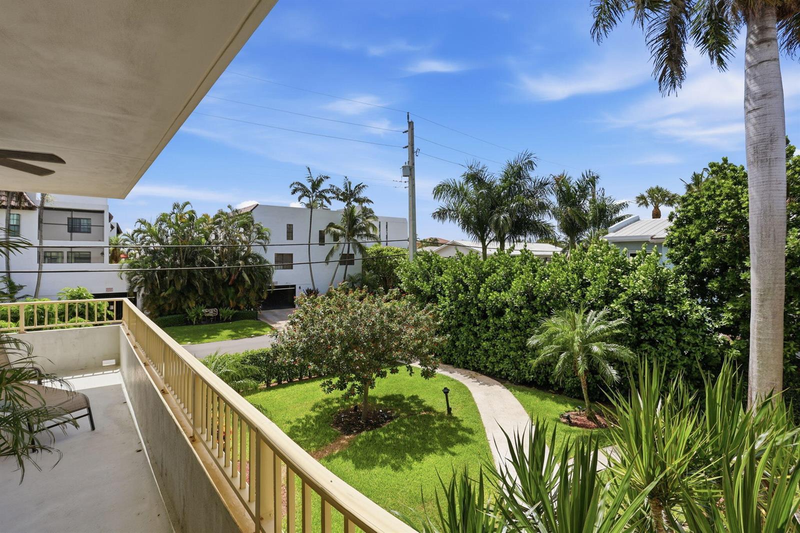 202 GLEASON Street # 6, Delray Beach FL 33483 photo 4