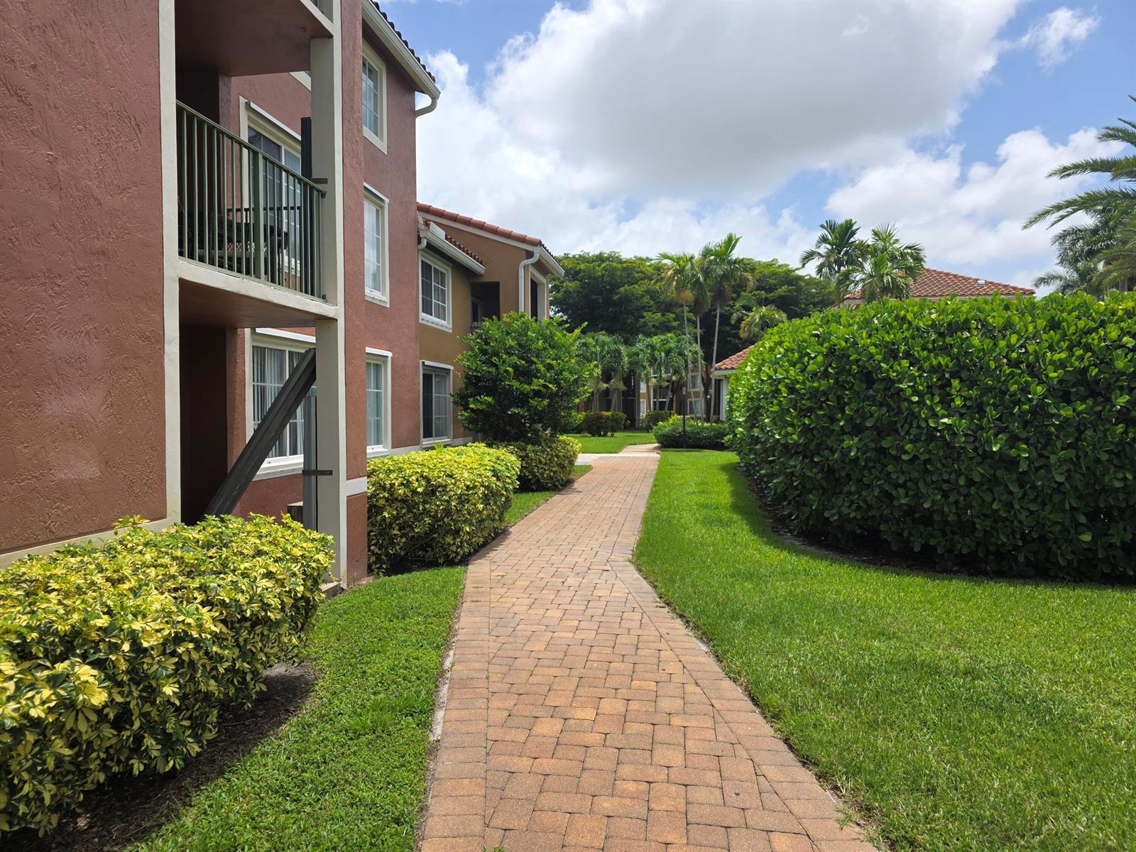 7824 SONOMA SPRINGS Circle # 104, Lake Worth FL 33463 photo 5