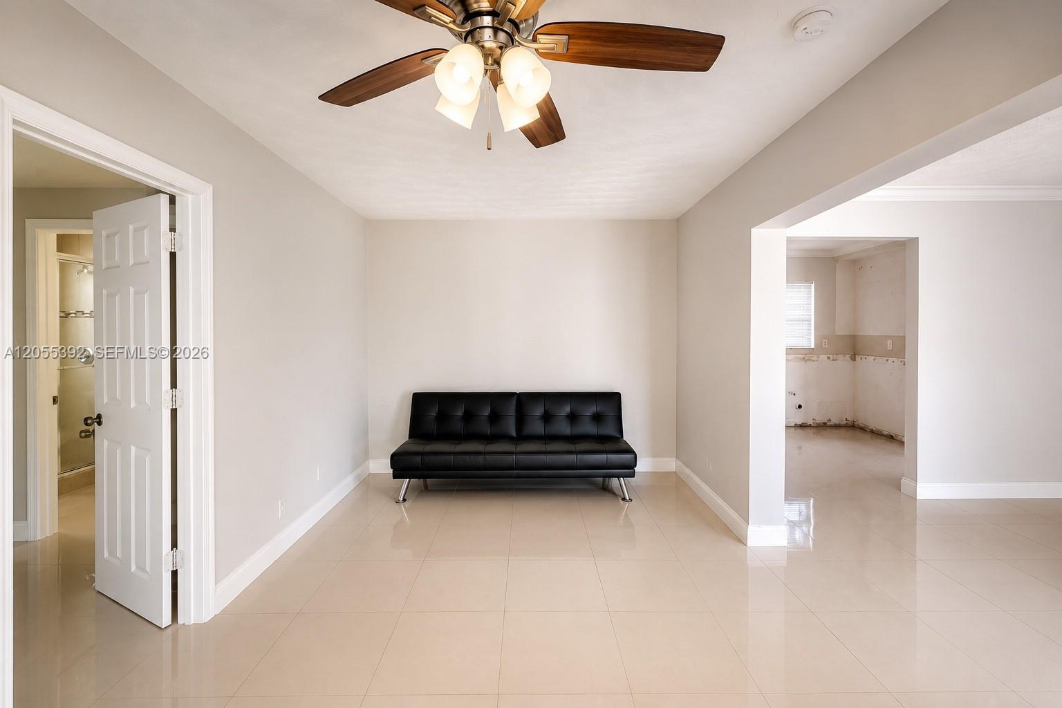 5325 SW 22nd St, West Park FL 33023 photo 5
