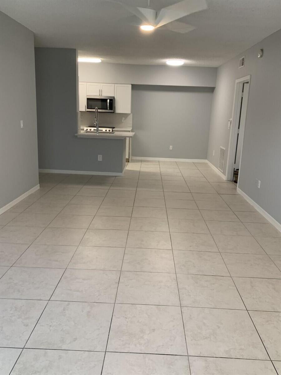 10300 FOX TRAIL Road S # 808, Royal Palm Beach FL 33411 photo 5