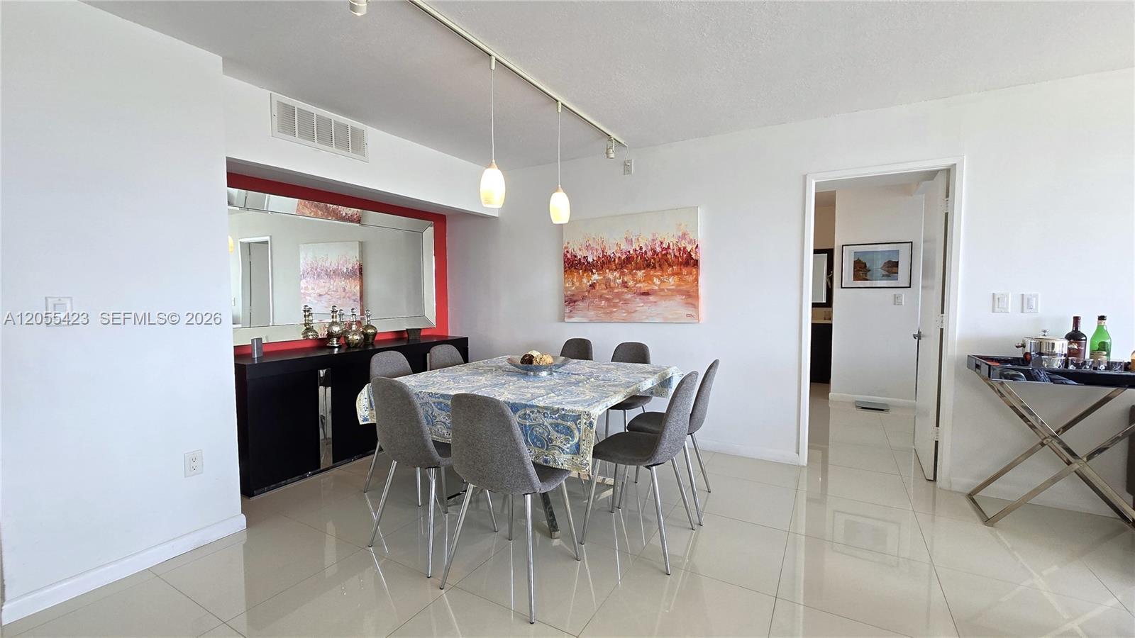 3731 N Country Club Dr # 1825, Aventura FL 33180 photo 5