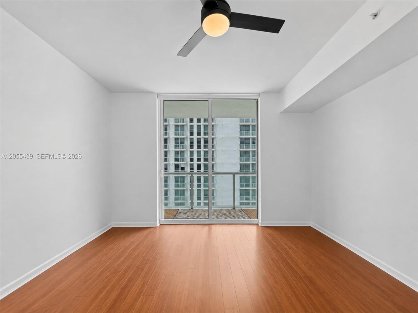 253 NE 2nd St # 1804, Miami FL 33132 photo 5