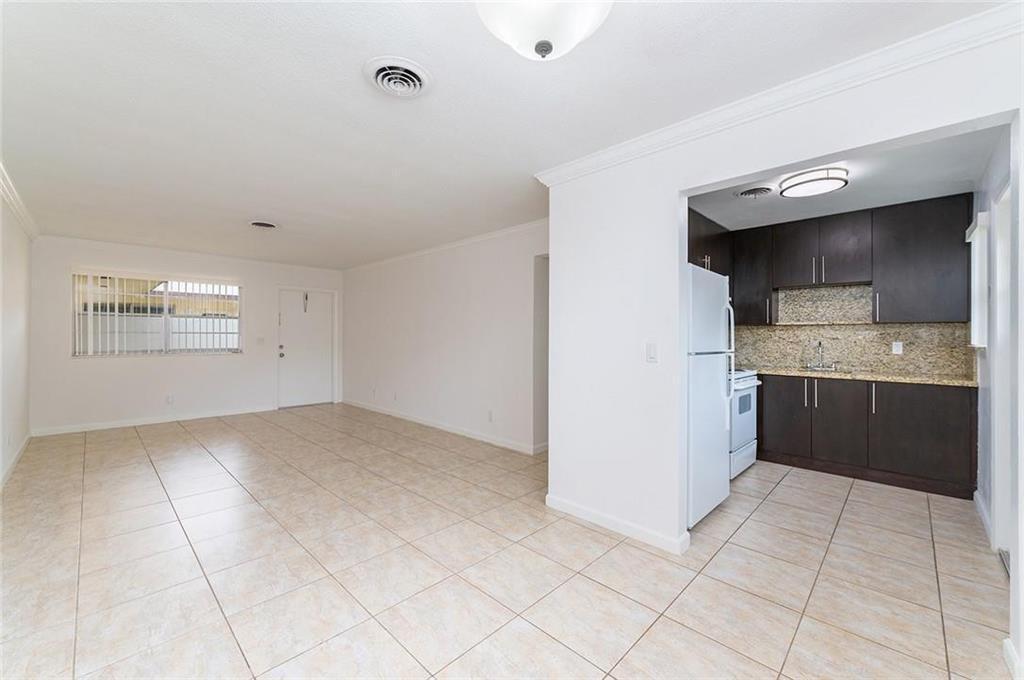 3500 Polk Street Unit 5, Hollywood FL 33021 photo 2