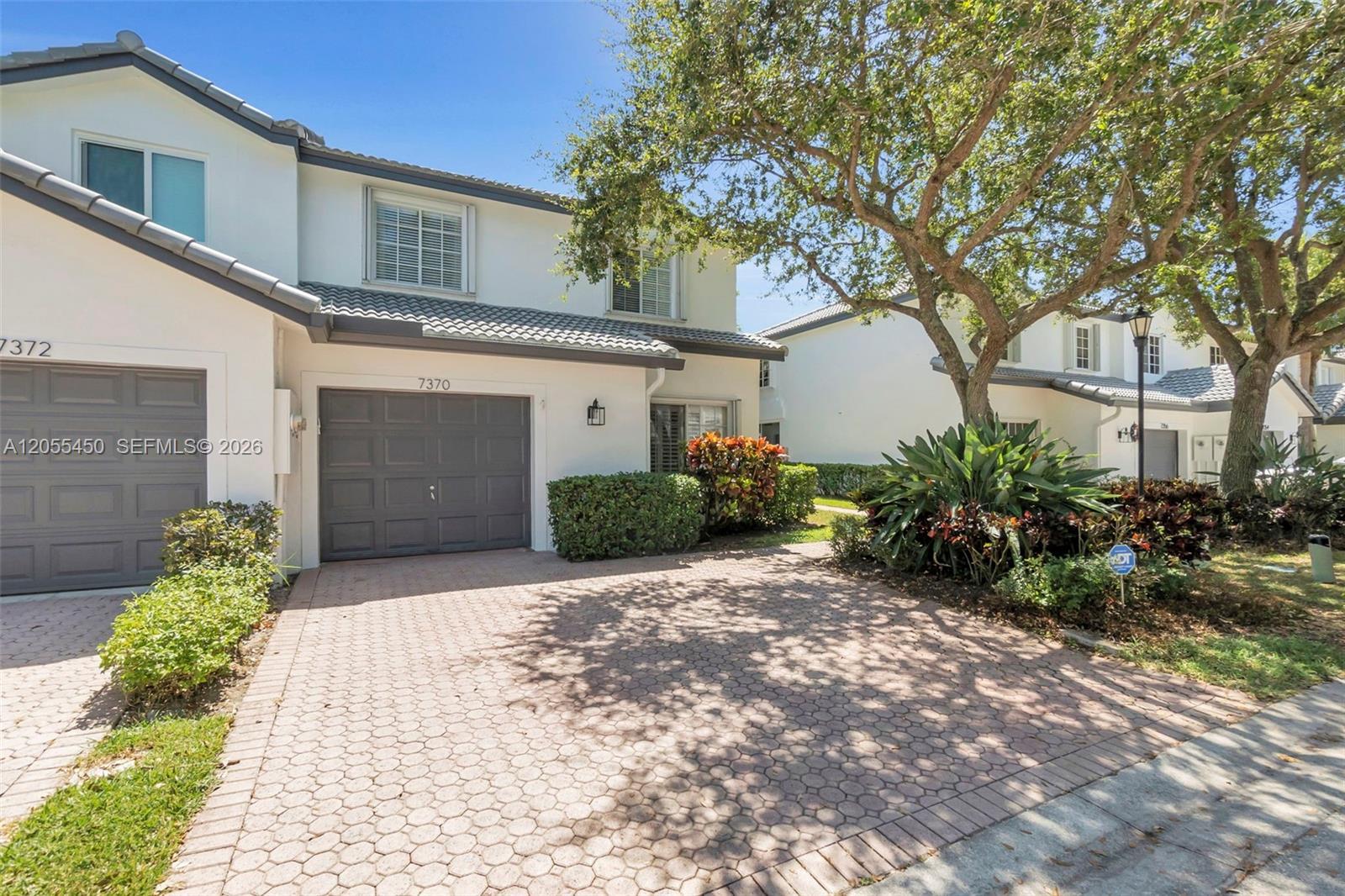 7370 NW 61st Ter, Parkland FL 33067 photo 2