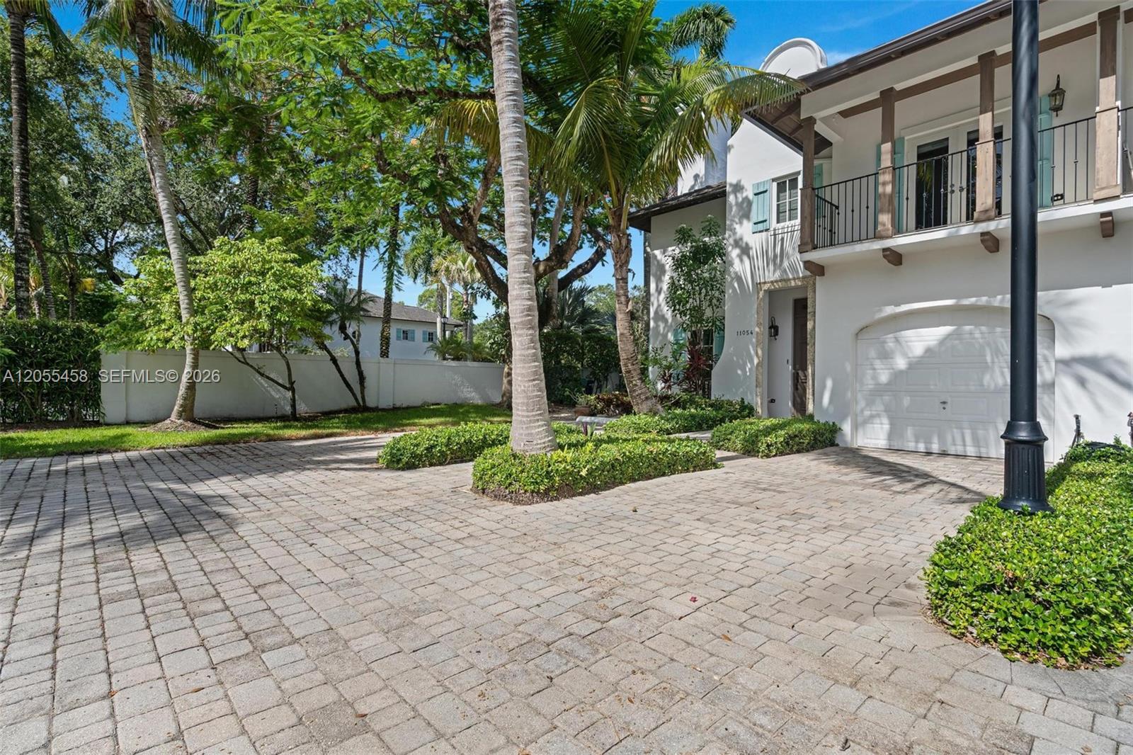 11054 SW 79th Path, Miami FL 33156 photo 3
