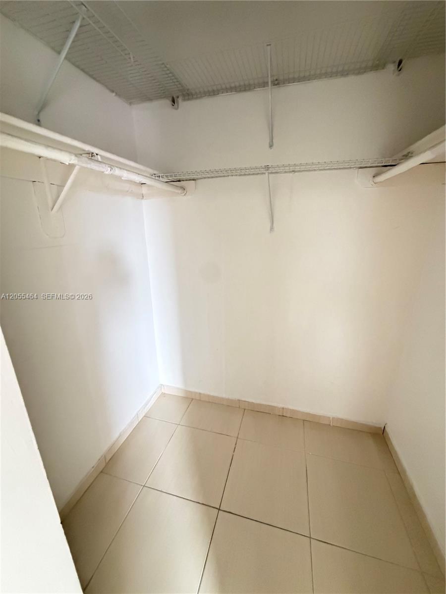 Hialeah, FL 33013 photo 5