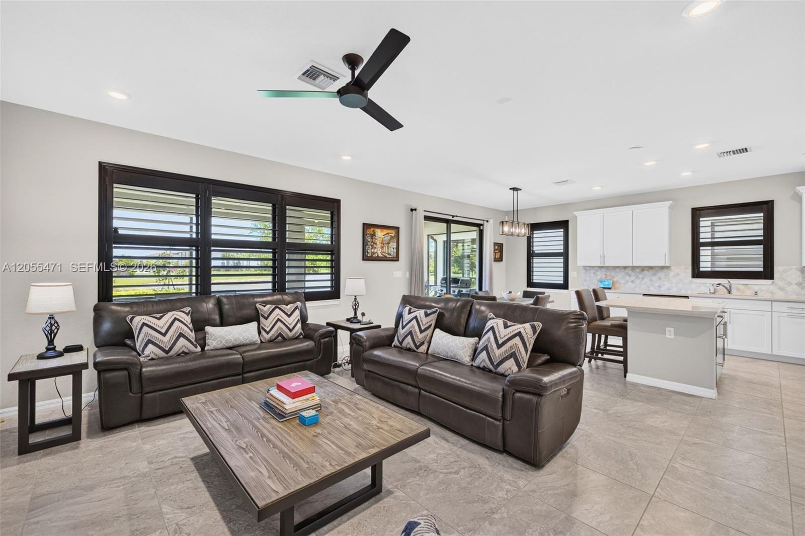 4460 Gramercy Dr, Oakland Park FL 33309 photo 3