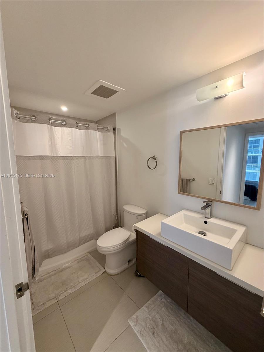 1010 SW 2nd Ave # 707, Miami FL 33130 photo 5