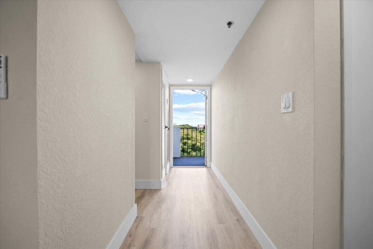 3100 W Rolling Hills Circle # 707, Davie FL 33328 photo 4