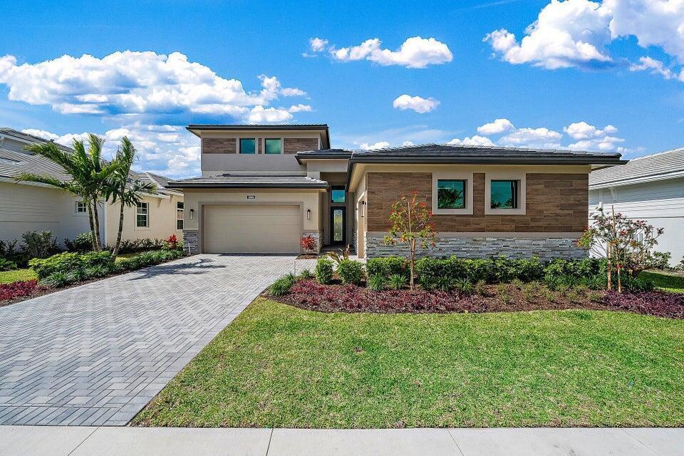 13613 Le Christine Drive, Palm Beach Gardens FL 33412