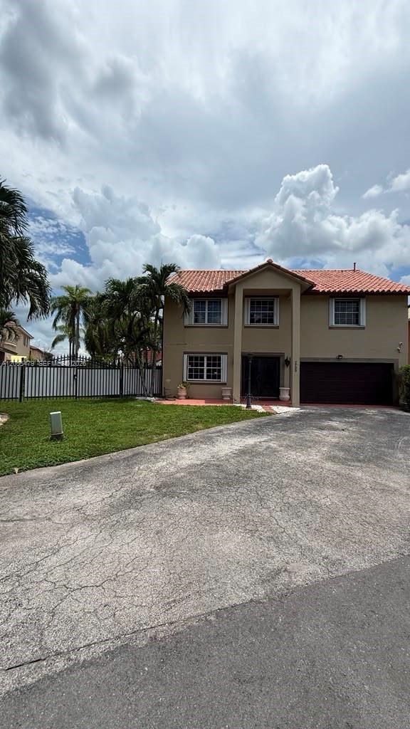 7733 NW 192 St, Hialeah FL 33015 photo 2