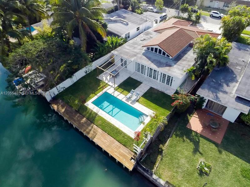 1365 DAYTONIA RD, Miami Beach FL 33141 photo 3