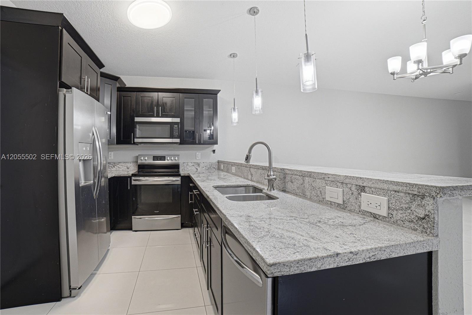 935 NW 2nd Ave, Fort Lauderdale FL 33311 photo 4