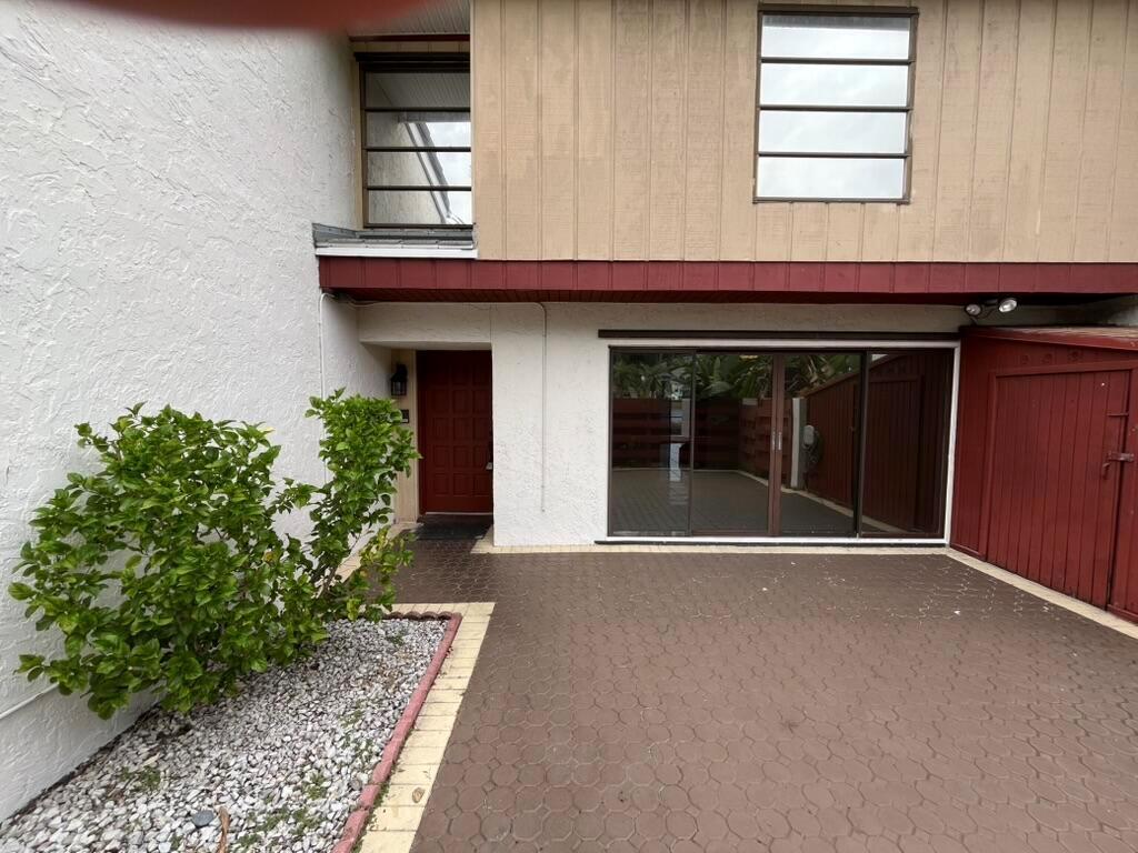 3094 BERMWOOD Lane # 237, Hollywood FL 33021