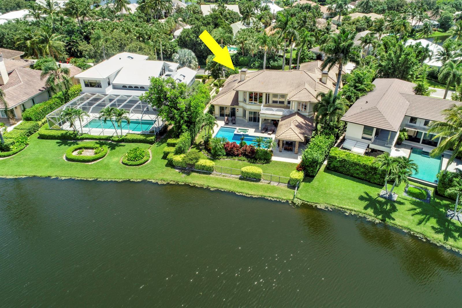 114 Sota Drive, Jupiter FL 33458 photo 2