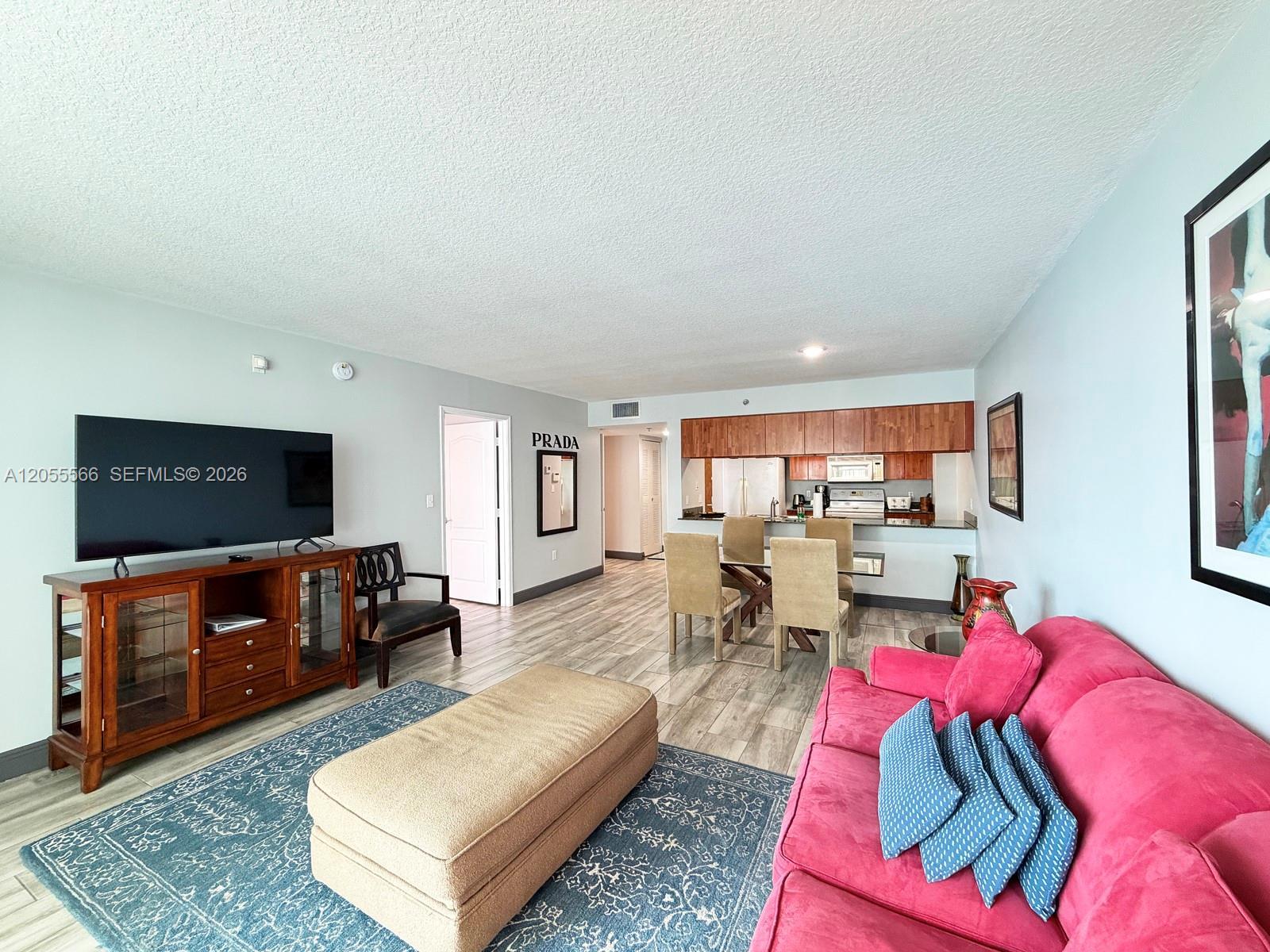1200 Brickell Bay Dr # 3106, Miami FL 33131 photo 2