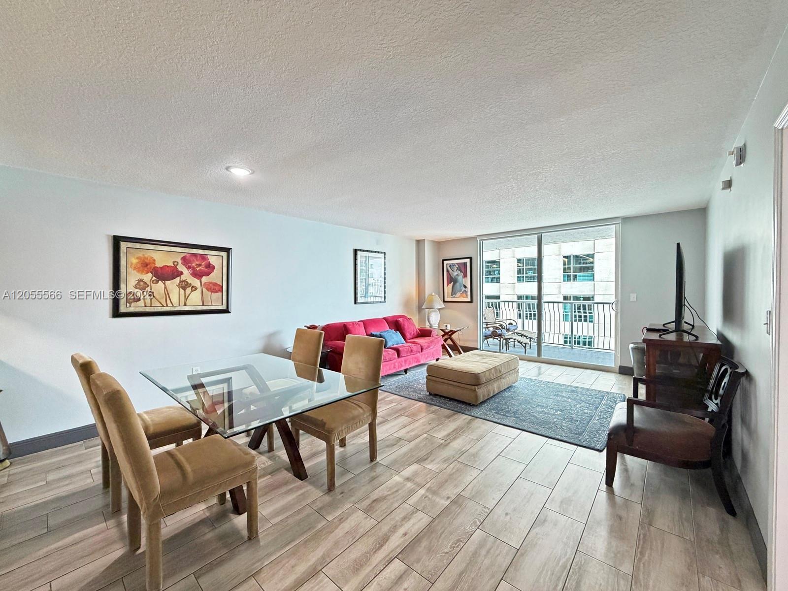 1200 Brickell Bay Dr # 3106, Miami FL 33131 photo 3