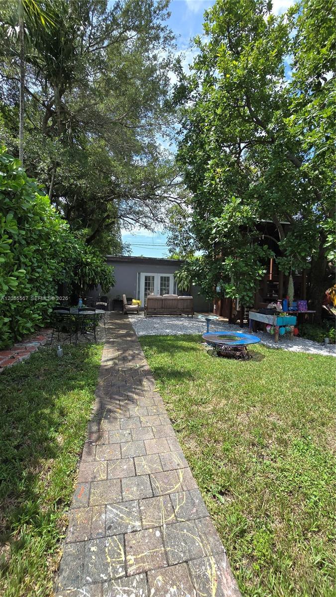 2000 SW 25th St # 1, Miami FL 33133 photo 3