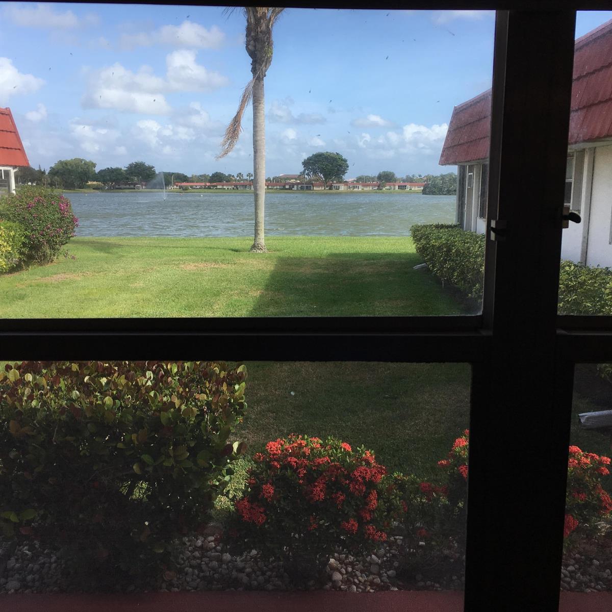 189 WATERFORD H, Delray Beach FL 33446 photo 2