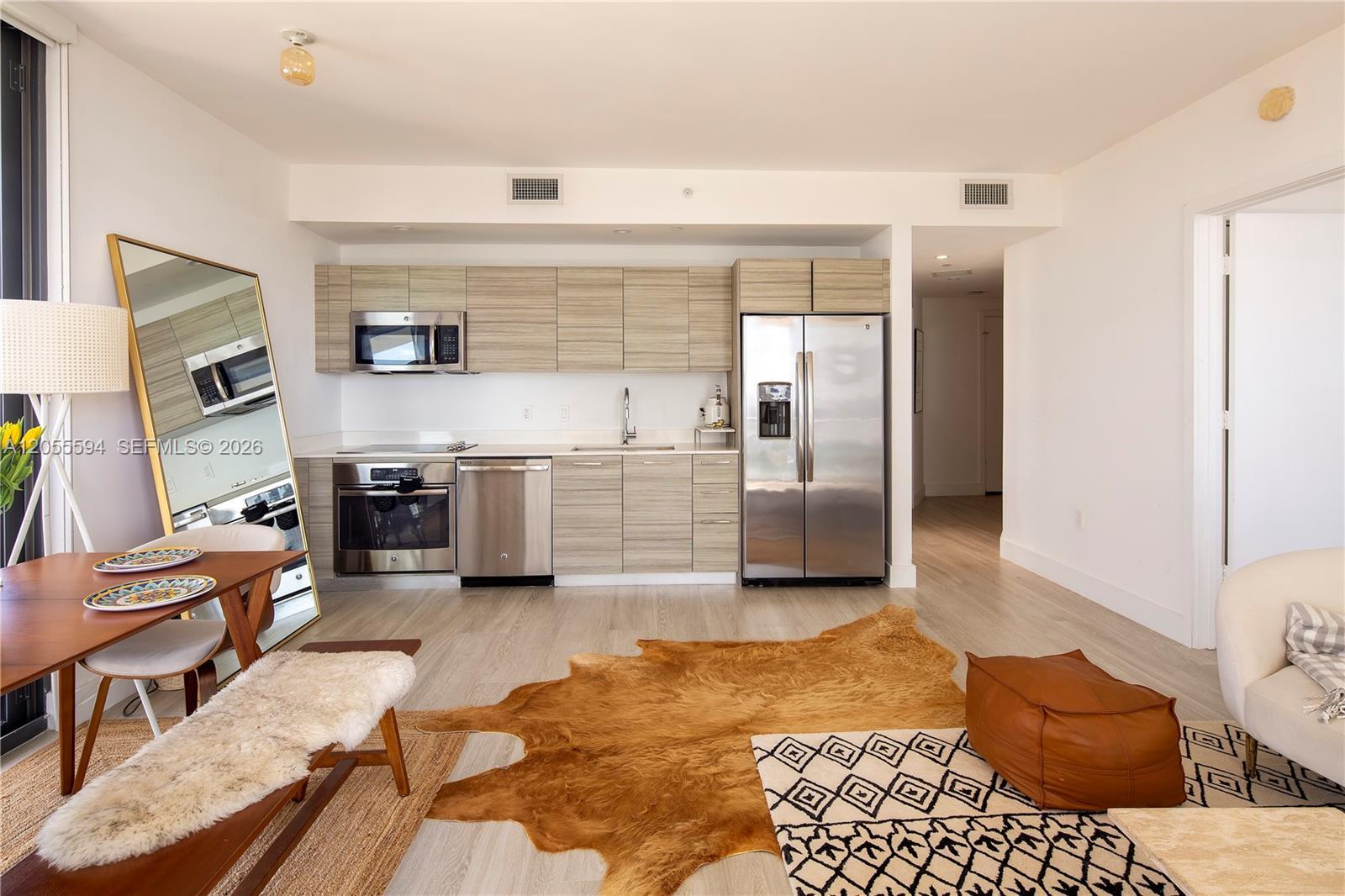 121 NE 34th St # 2701, Miami FL 33137 photo 3