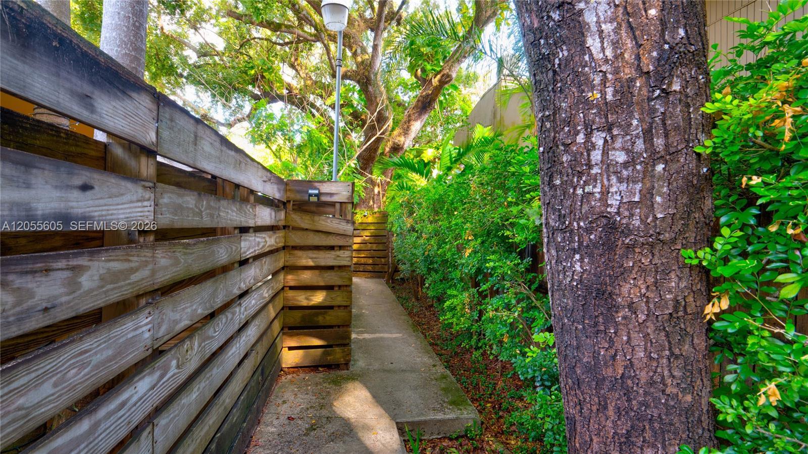 3036 Center St, Miami FL 33133 photo 4