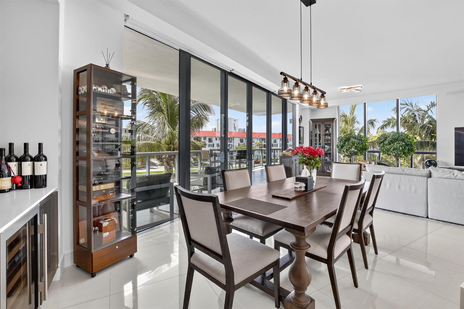 3250 NE 188th Street, Aventura FL 33180 photo 3