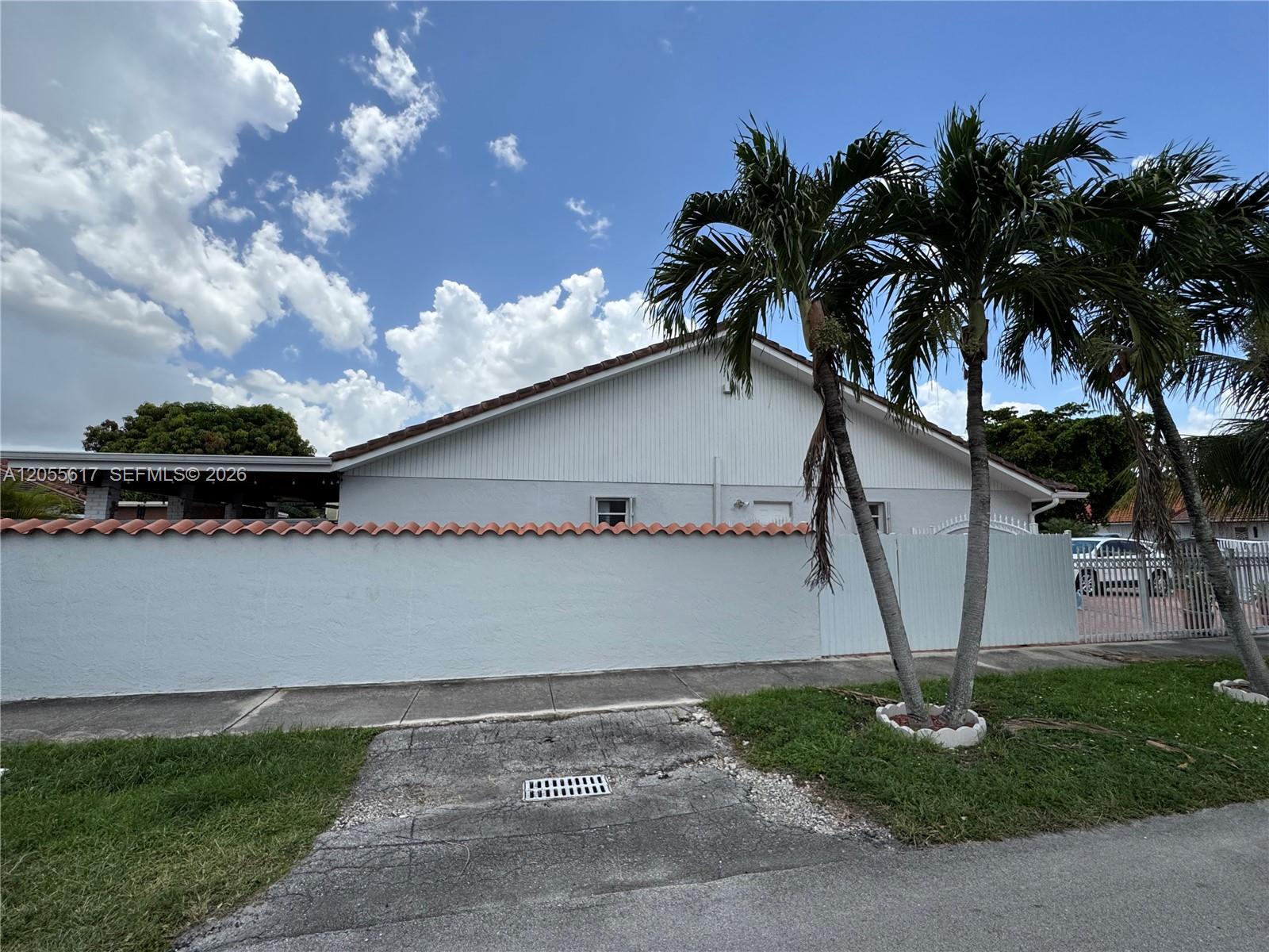 5791 W 21st Ave, Hialeah FL 33016 photo 3