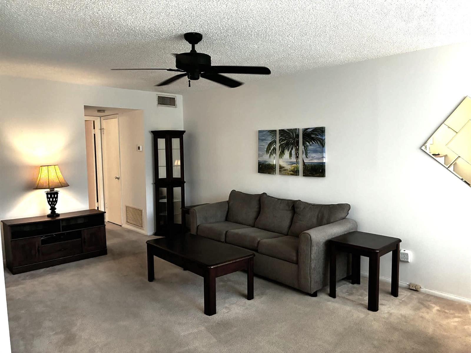 52 Woodland Drive # 103, Vero Beach FL 32962 photo 3