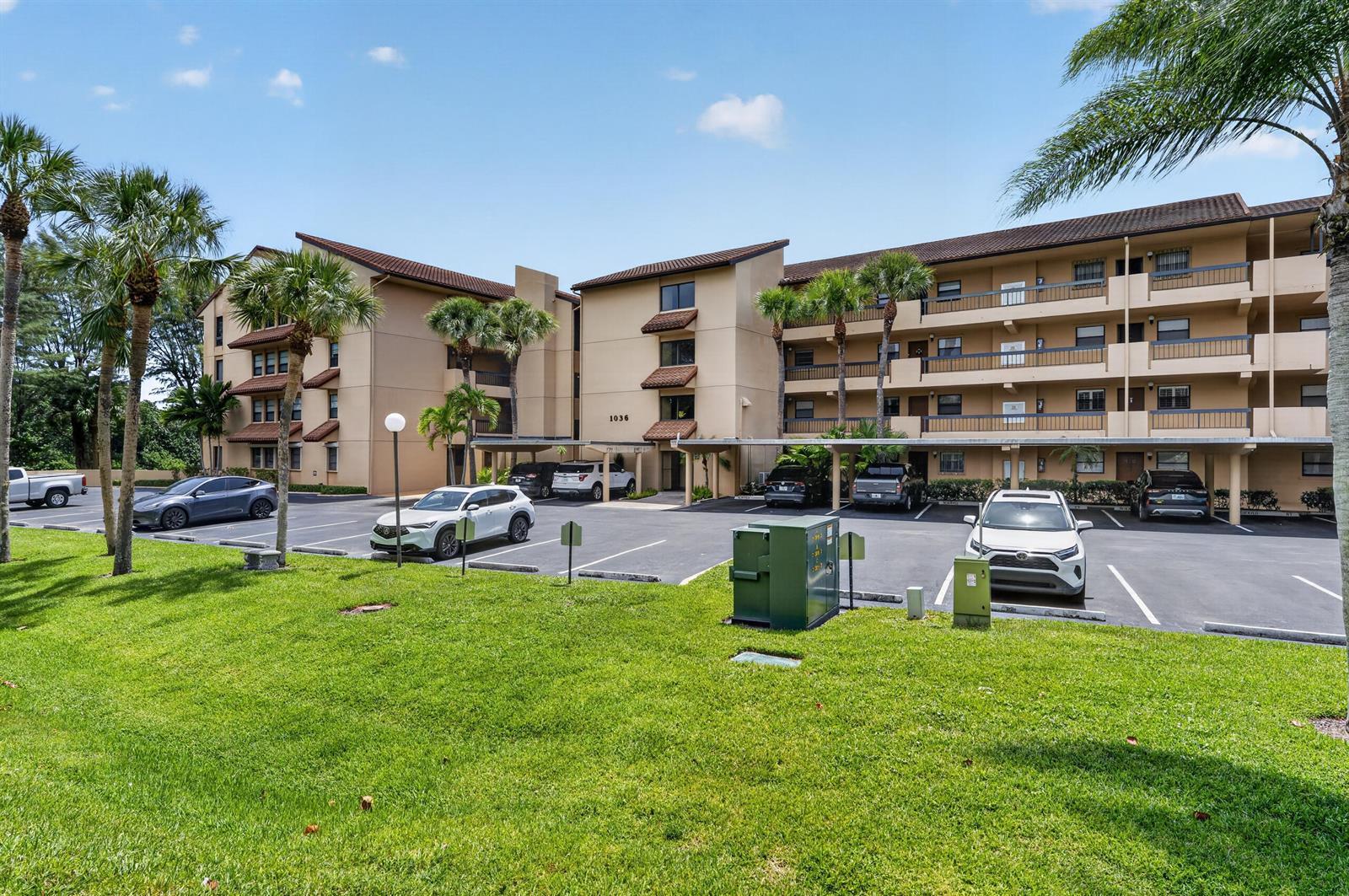 1036 US Highway 1 # 121, North Palm Beach FL 33408 photo 3