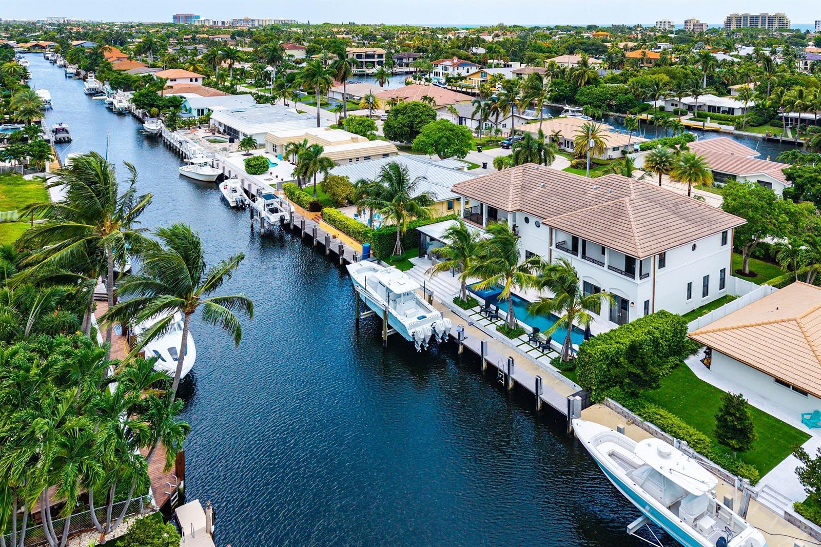4001 NE 24TH Avenue, Lighthouse Point FL 33064 photo 2