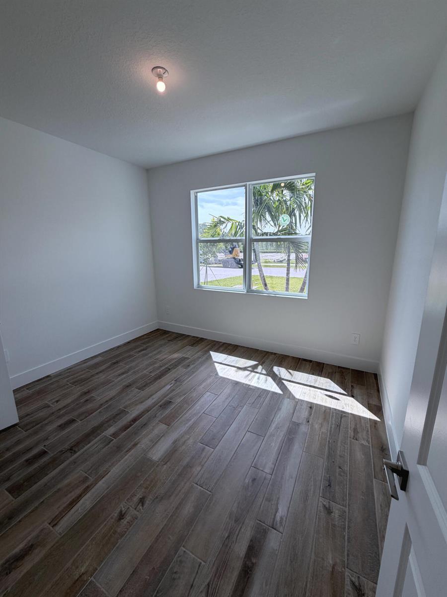 6560 SE Park Trace Drive, Stuart FL 34997 photo 4