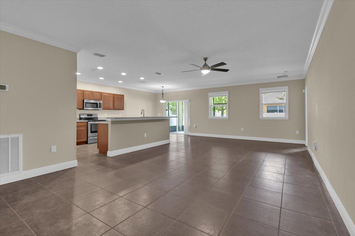 6118 NW Wild Cotton Way, Port St. Lucie FL 34986 photo 2
