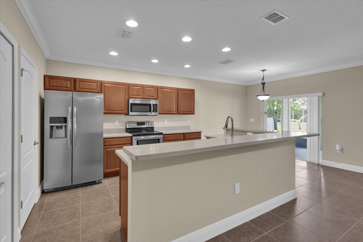 6118 NW Wild Cotton Way, Port St. Lucie FL 34986 photo 4
