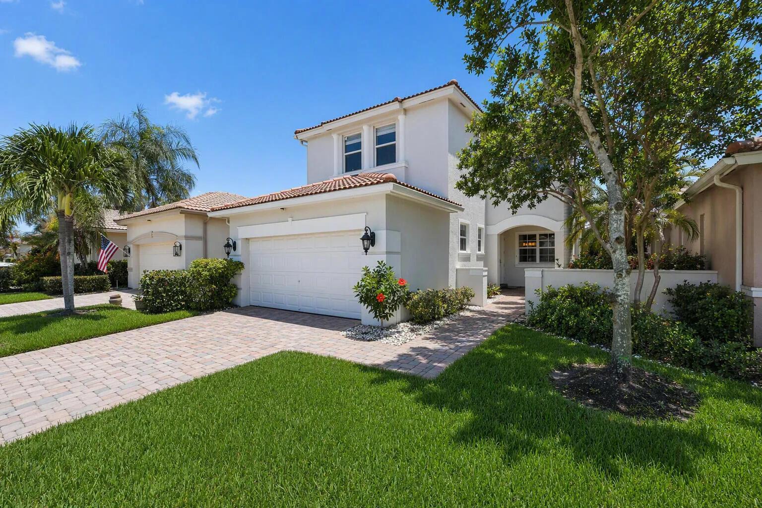 143 ISLE VERDE Way, Palm Beach Gardens FL 33418