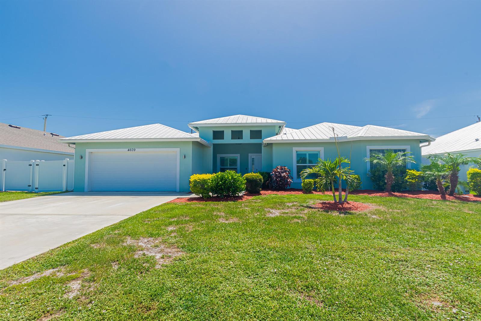 4609 SW Savona Boulevard, Port St. Lucie FL 34953 photo 2