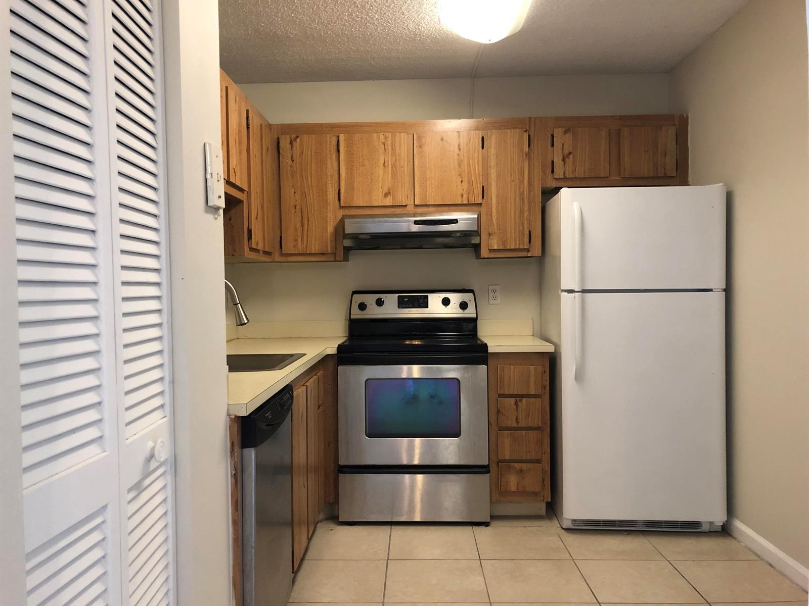 10714 Royal Palm Boulevard # 2, Coral Springs FL 33065 photo 5