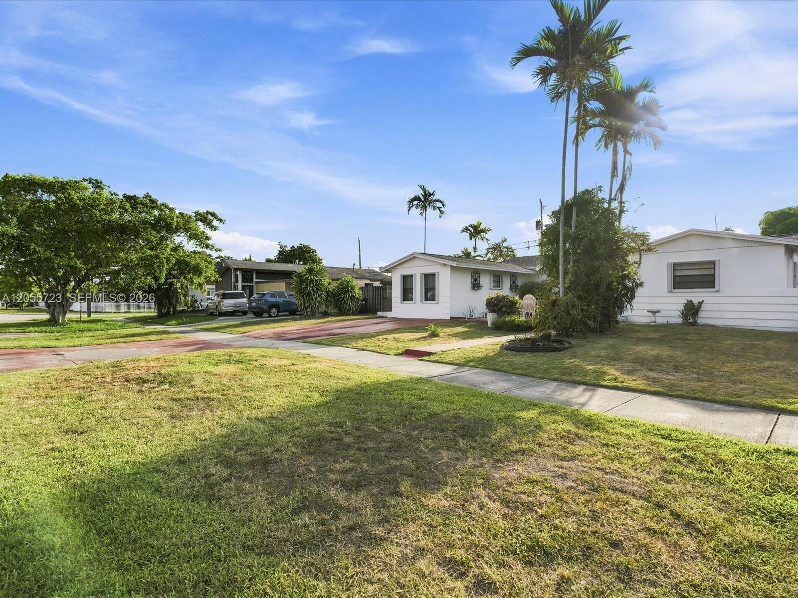 16621 SW 102nd Ave, Miami FL 33157 photo 4