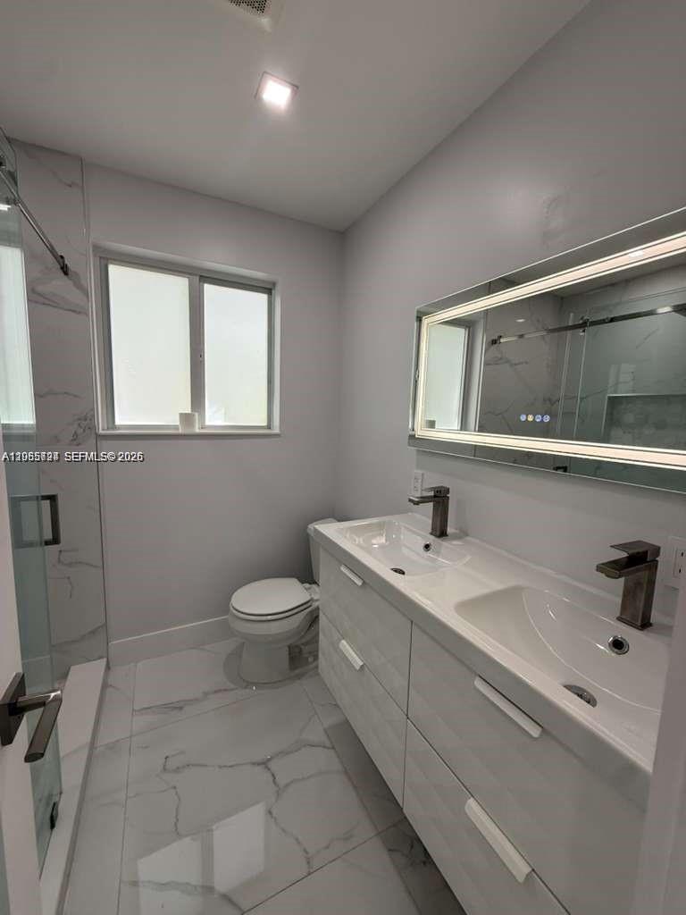 19020 SW 91st Ave, Cutler Bay FL 33157 photo 5