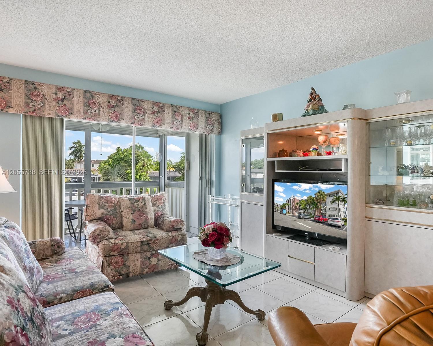 455 Paradise Isle Blvd # 207, Hallandale Beach FL 33009 photo 5