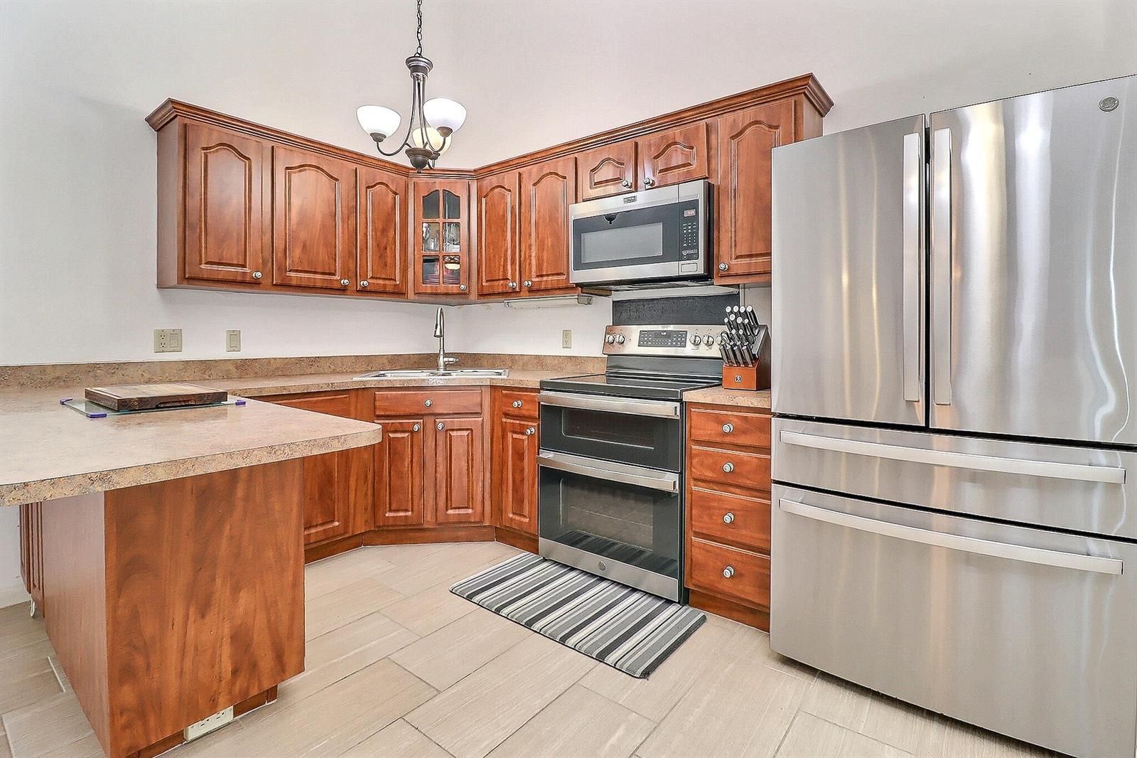 5796 Golden Eagle Circle, Palm Beach Gardens FL 33418 photo 2