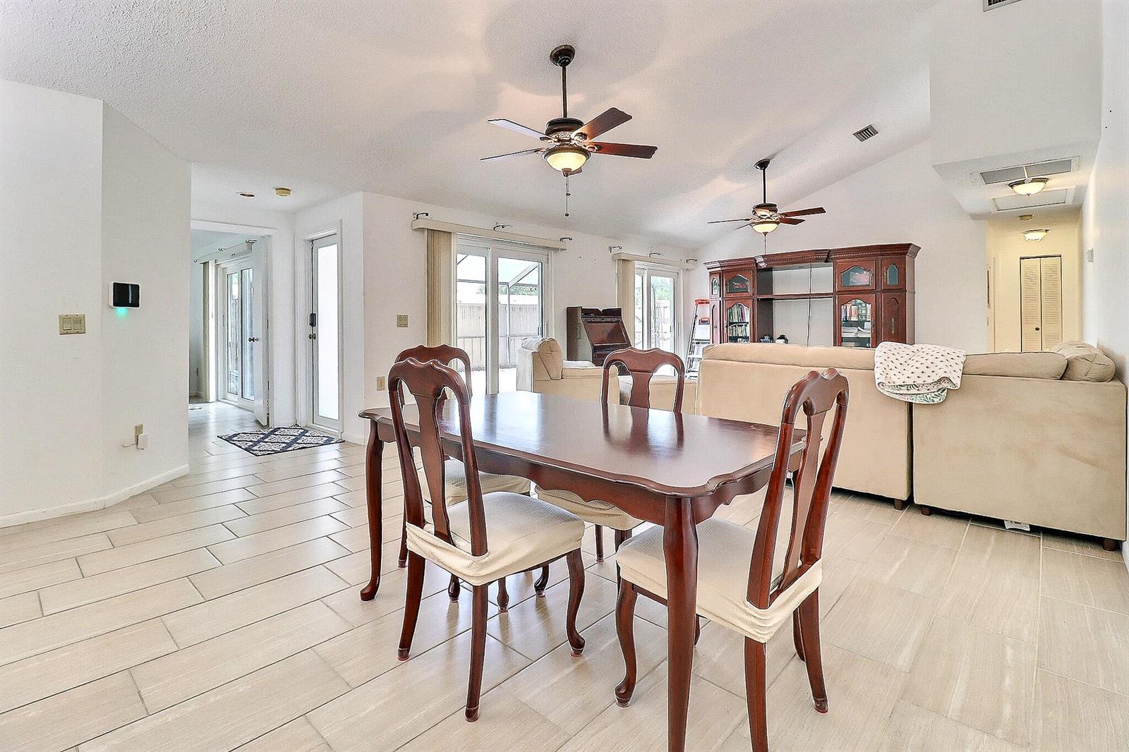 5796 Golden Eagle Circle, Palm Beach Gardens FL 33418 photo 4