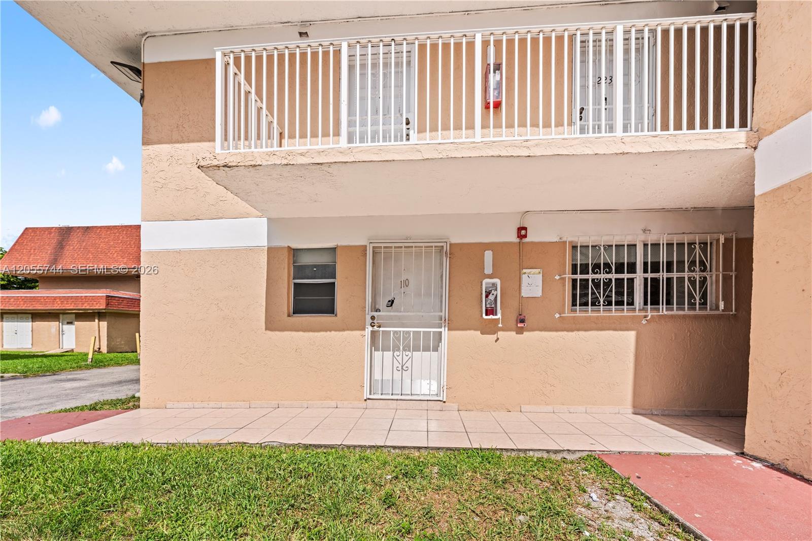 260 NW 107th Ave # 110, Miami FL 33172 photo 4