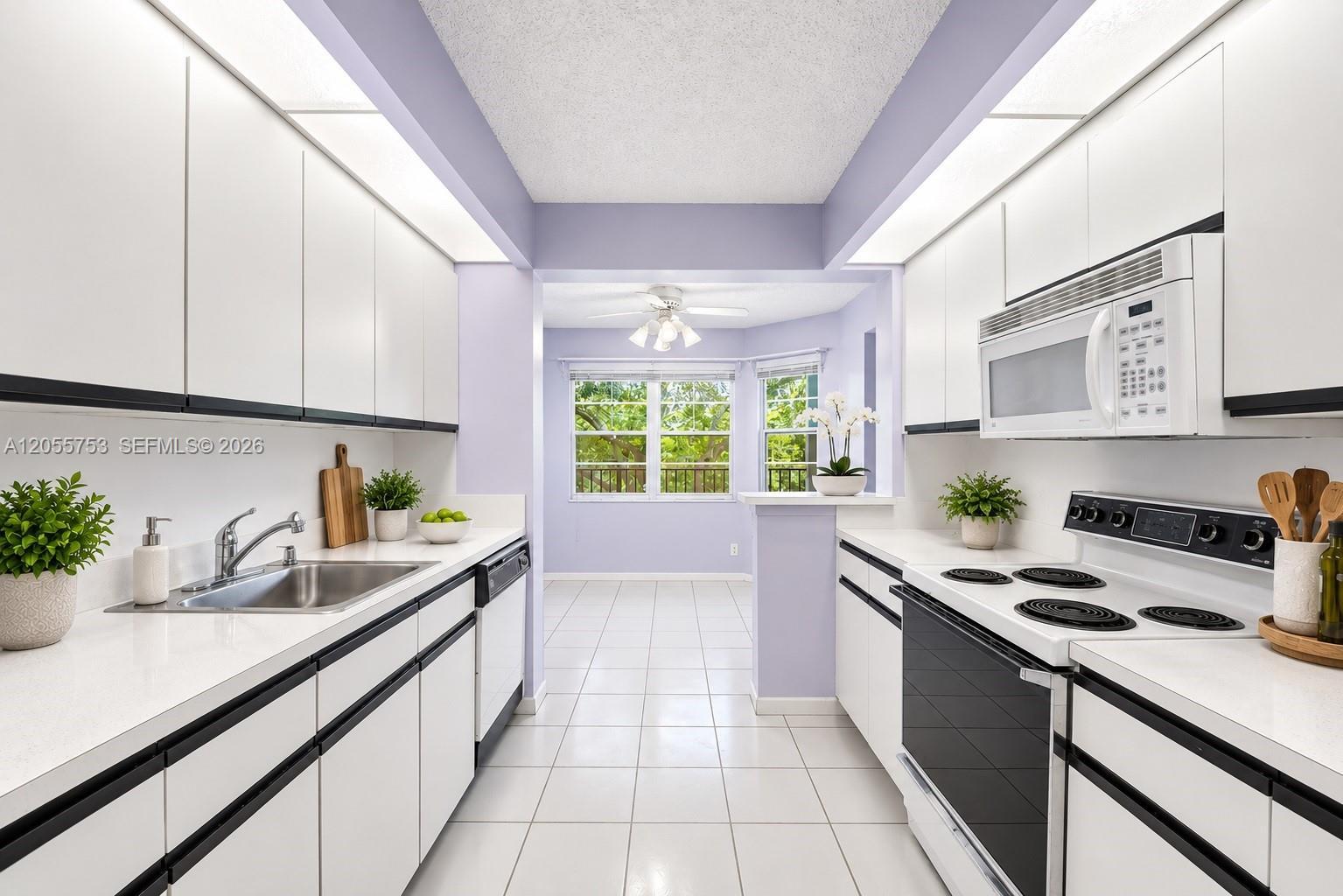 12500 SW 5th Ct # 311M, Pembroke Pines FL 33027 photo 4