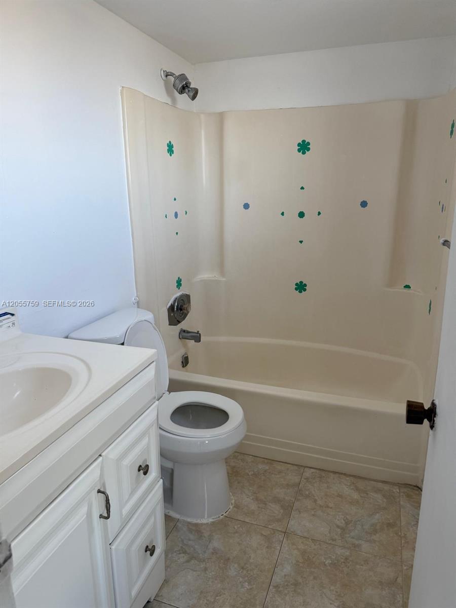 2800 NW 56th Ave # B403, Lauderhill FL 33313 photo 4